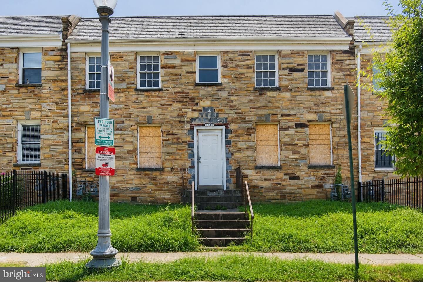 Property Photo: 1219 Simms Place NE DC 20002