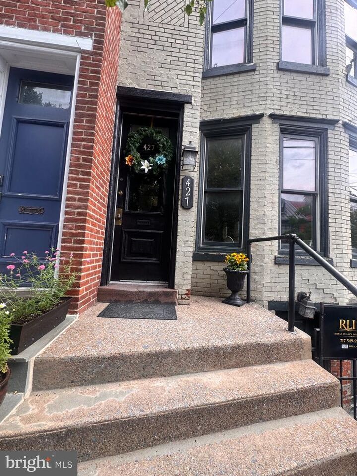 Property Photo: 427 Boas Street PA 17102