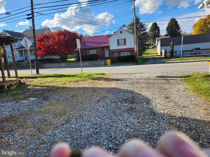 Property Photo:  202 Main Street S  PA 15928 