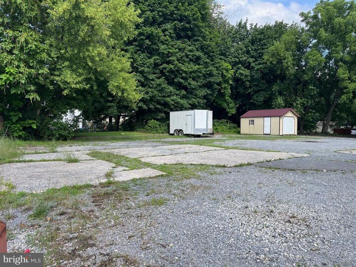Property Photo: 101 Fayette PA 17257