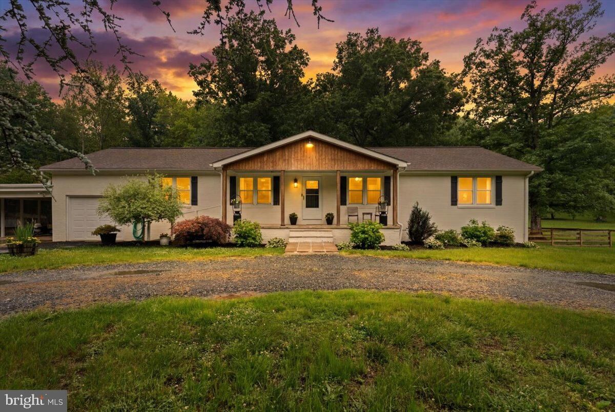 Property Photo:  2237 Mountain Road  VA 22556 