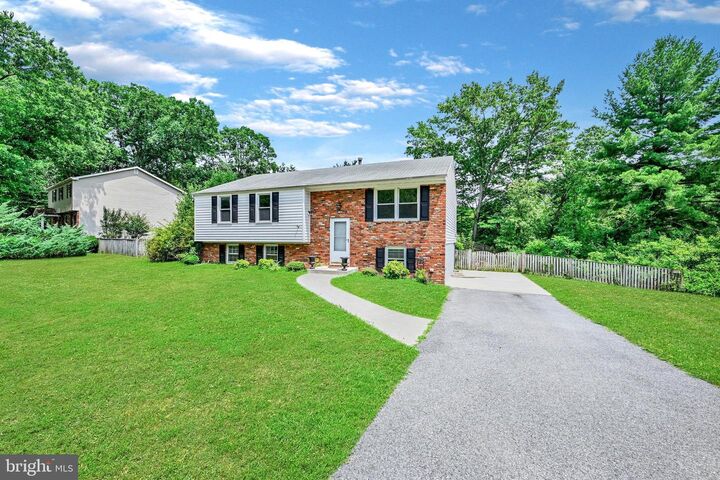 Property Photo:  449 Cloverdale Circle  MD 21146 