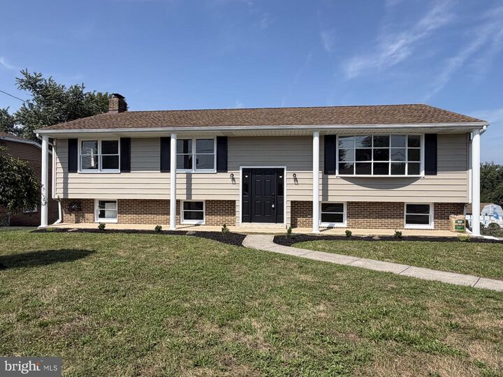 Property Photo: 7 Crestline Drive PA 17345