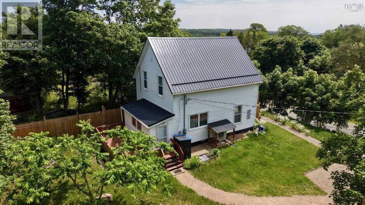 Property Photo: 21 Prince Street NS B0M 1S0