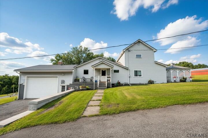 Property Photo:  3519-3523 Dark Shade Dr  PA 15963 