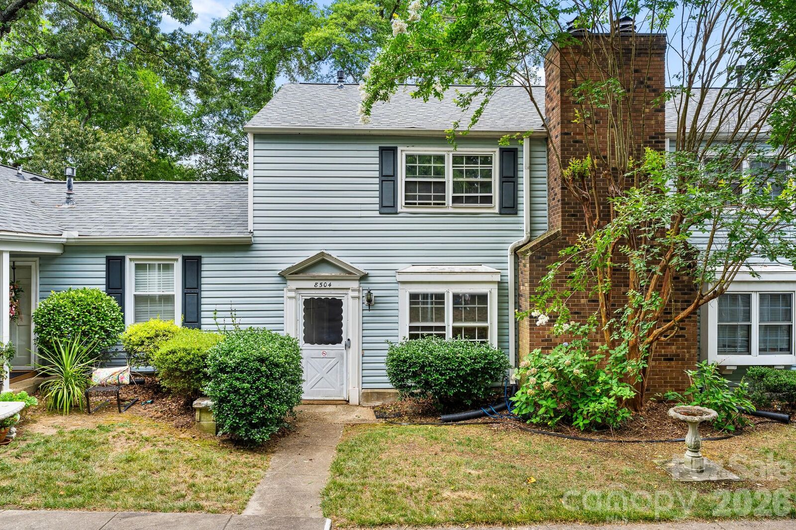 Property Photo:  8504 Castle Pine Court  NC 28226 