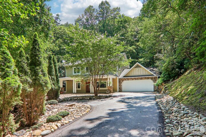 Property Photo:  10 Cedar Drive  NC 28759 