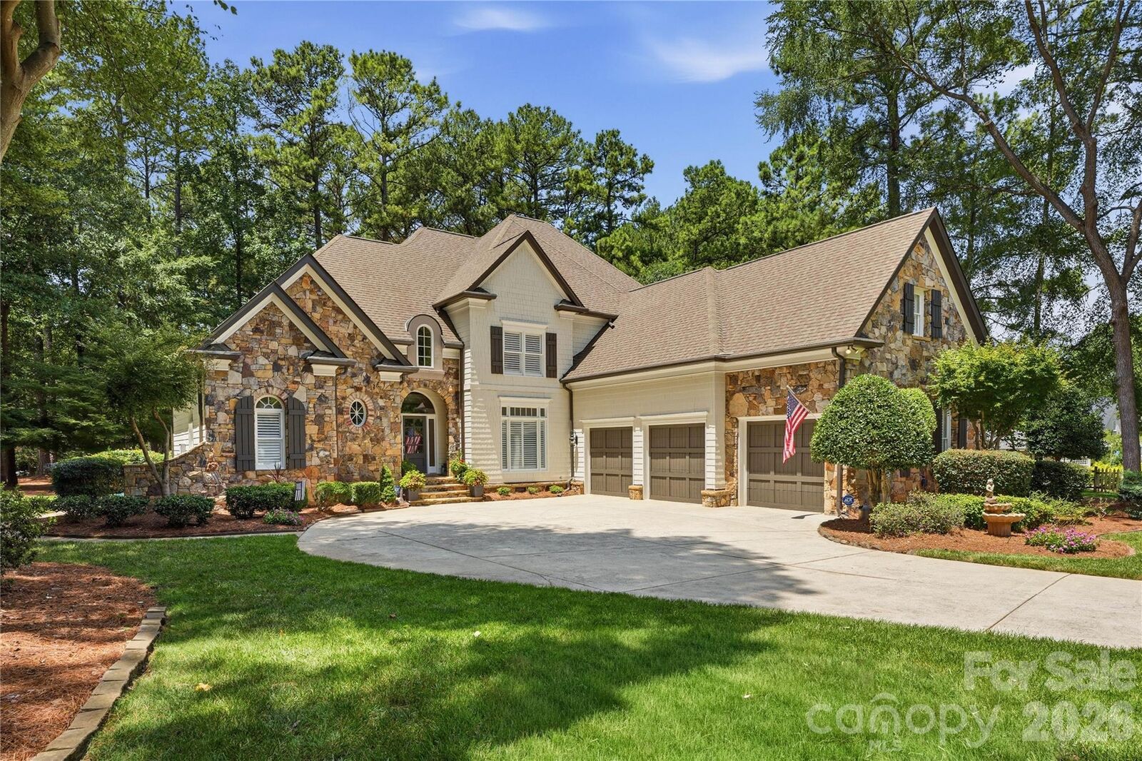 Property Photo:  103 White Crest Court  NC 28117 