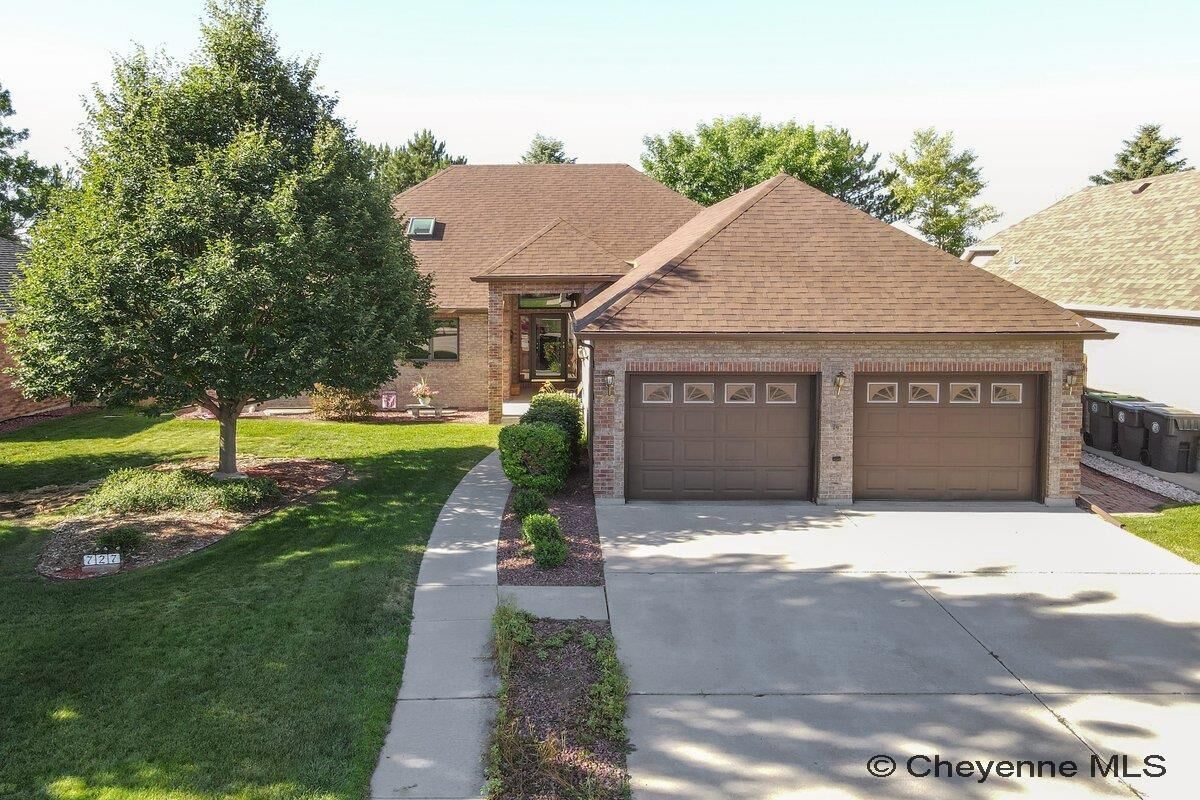 Property Photo:  727 Cypress Ln  WY 82009 