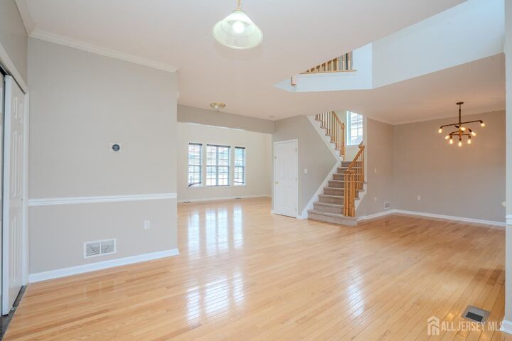 Property Photo:  3 Maxwell Road  NJ 08831 