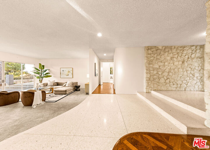 Property Photo:  16375 Sloan Dr  CA 90049 