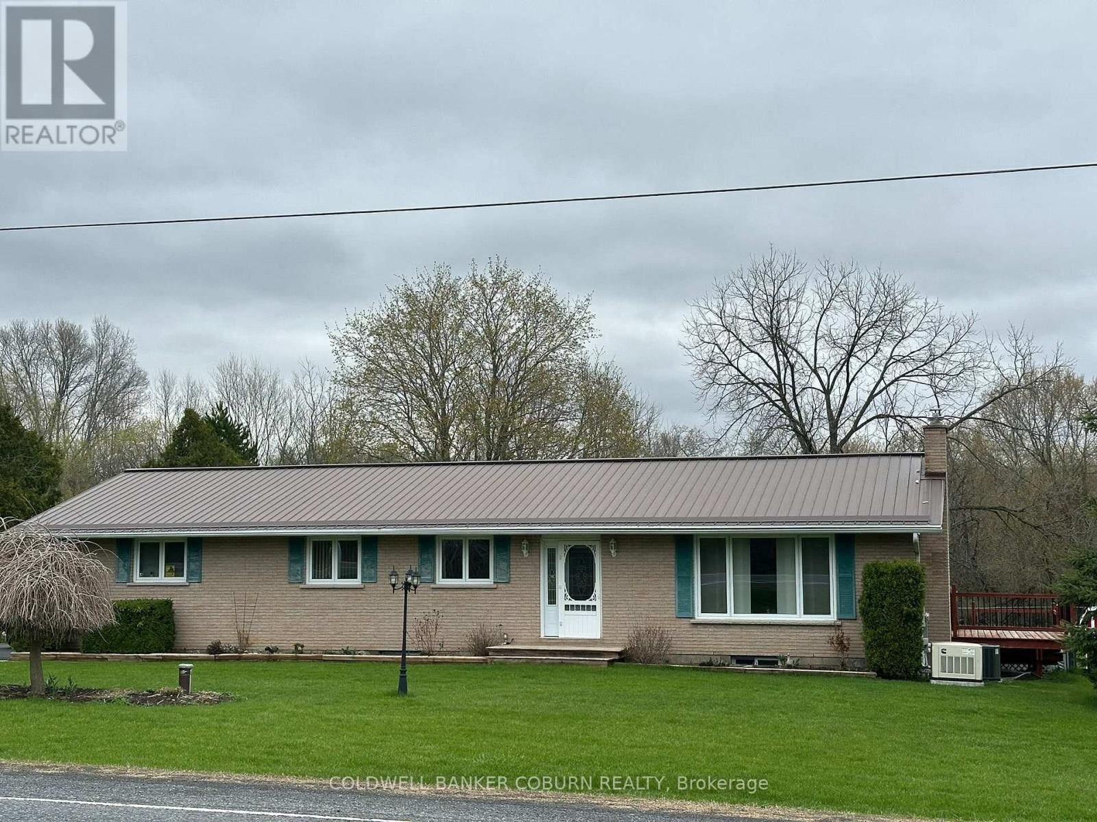 Property Photo: 5429 County Road 16 Brinston Road ON K0E 1K0