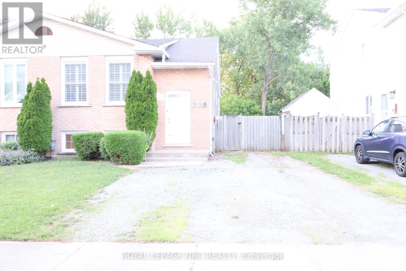 Property Photo:  7689 Trackview Street  ON L2H 2Z6 