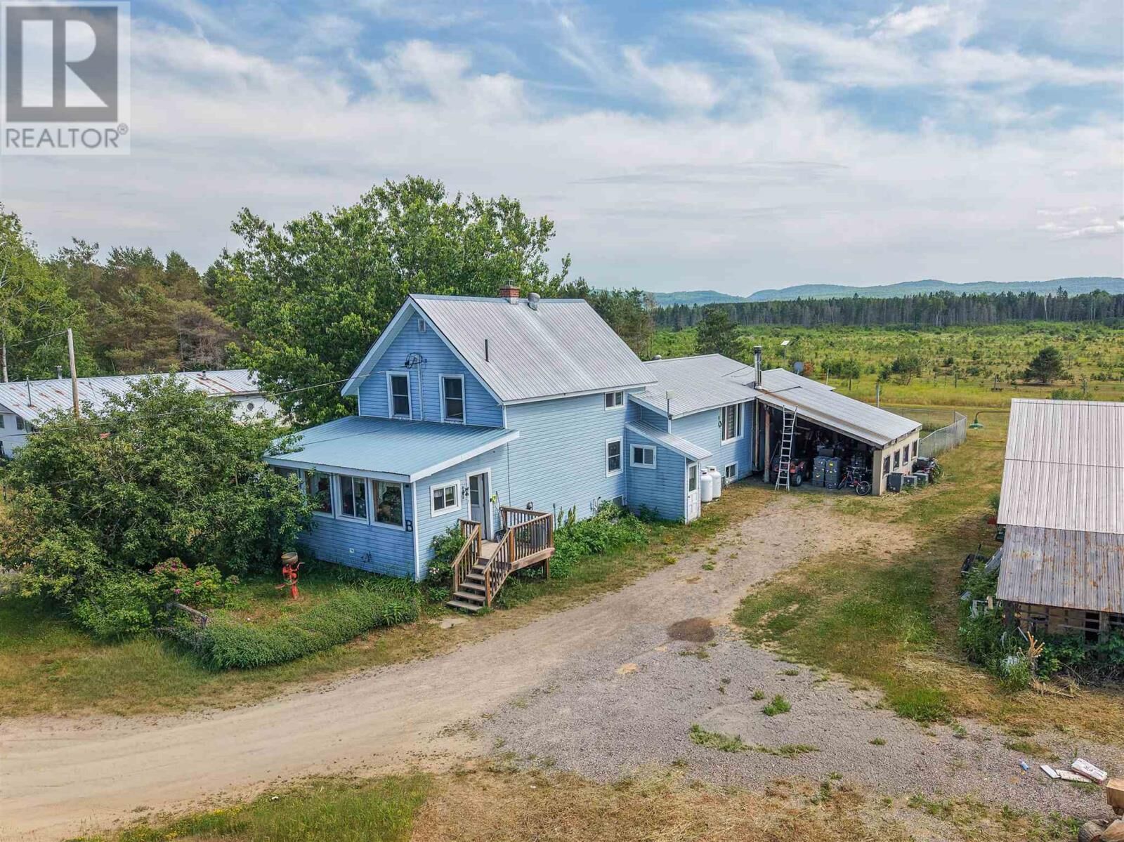 Property Photo:  833 Highway 552 E  ON P0S 1E0 