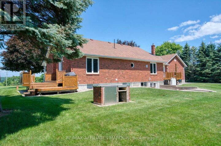 Property Photo: 79 Trotters Lane ON K0G 1X0