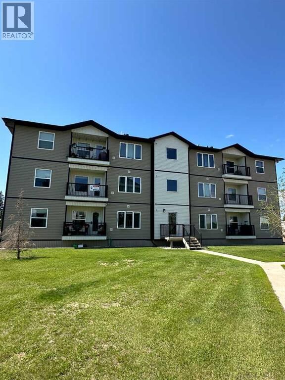 Property Photo:  4520 51 Street  AB T9X 0A2 