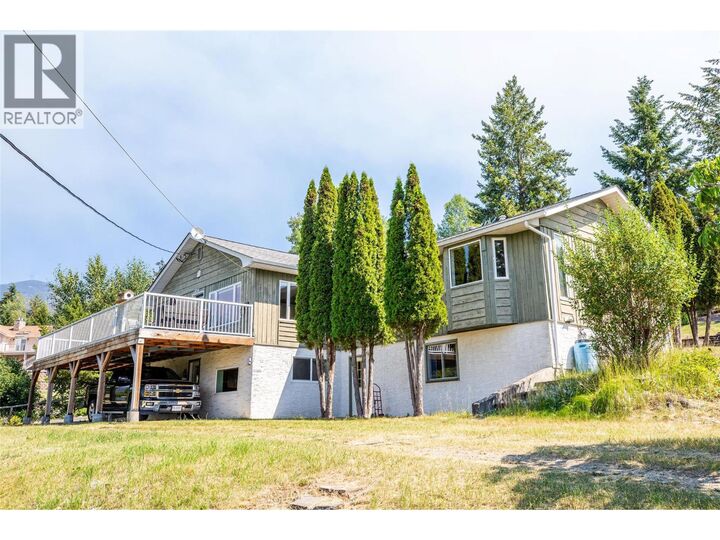 Property Photo: 2471 38th Street BC V0B 1G2