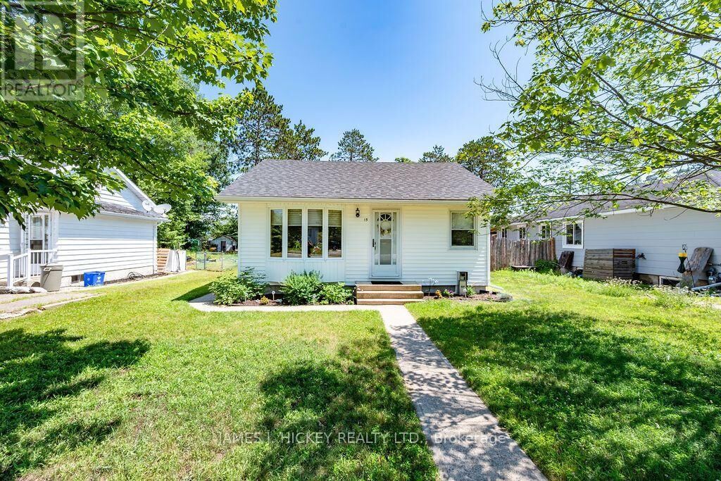 Property Photo: 15 Summit Street ON K0J 1P0