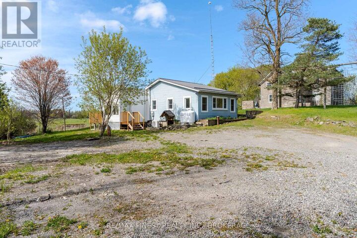 Property Photo: 6804 6th Concession Road ON K6V 5T5