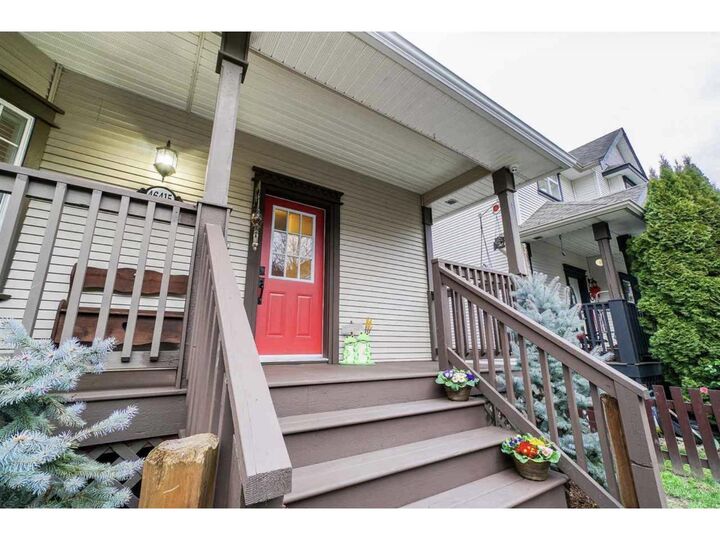 Property Photo: 46415 Bedford Parkway BC V2R 5N4
