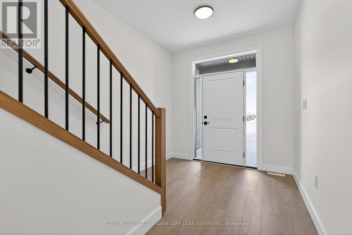 Property Photo:  873 Catalpa Square  ON N6G 4A5 