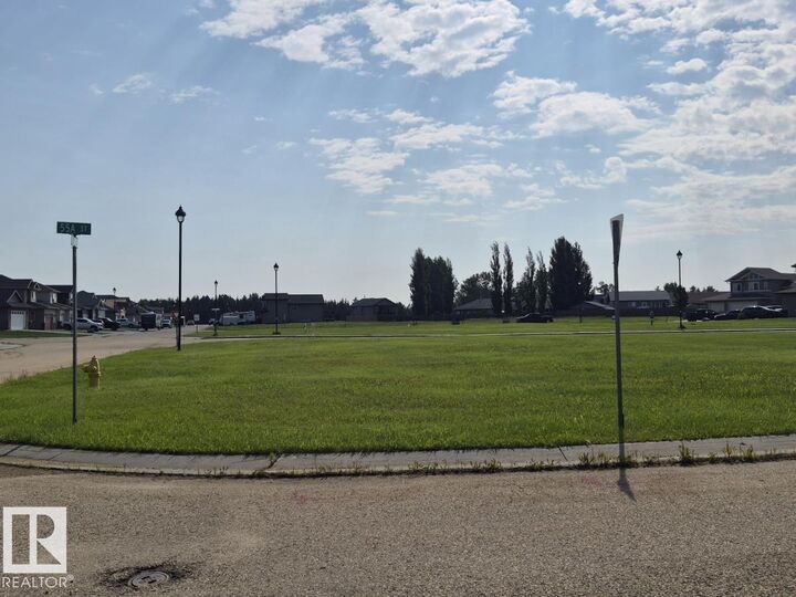 Property Photo: 5303 55A Street AB T0B 4J0
