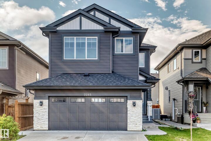 Property Photo:  2265 57 Street SW  AB T6X 2P3 