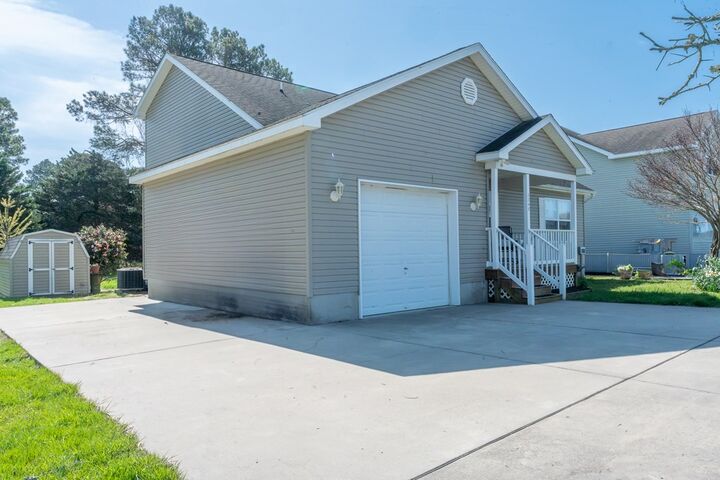 Property Photo: 2247 Pike Dr VA 23356