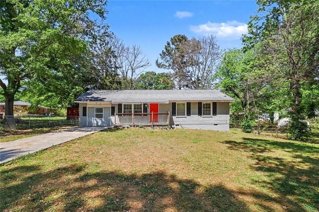 Property Photo: 297 Lu Lane GA 30274