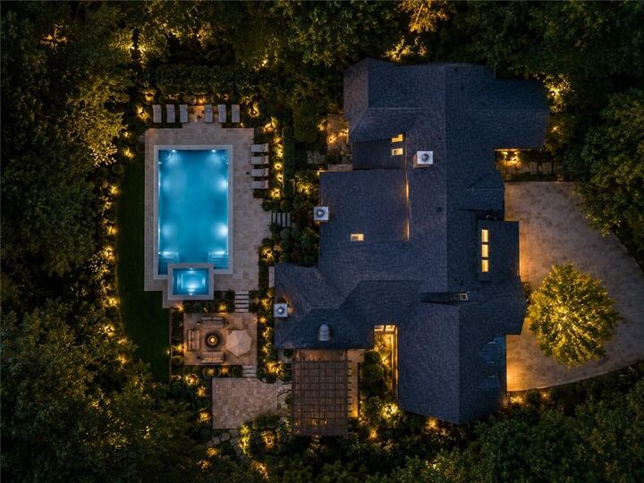 Property Photo: 366 Blackland Road NW GA 30342