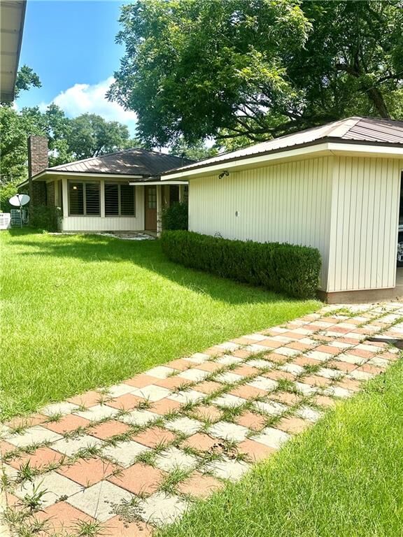 Property Photo: 2504 Highway 117 LA 71468