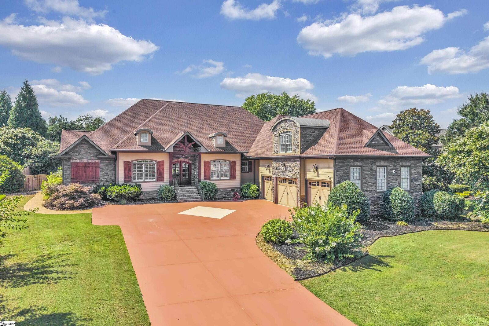 Property Photo:  15 Fox Hunt Lane  SC 29651 