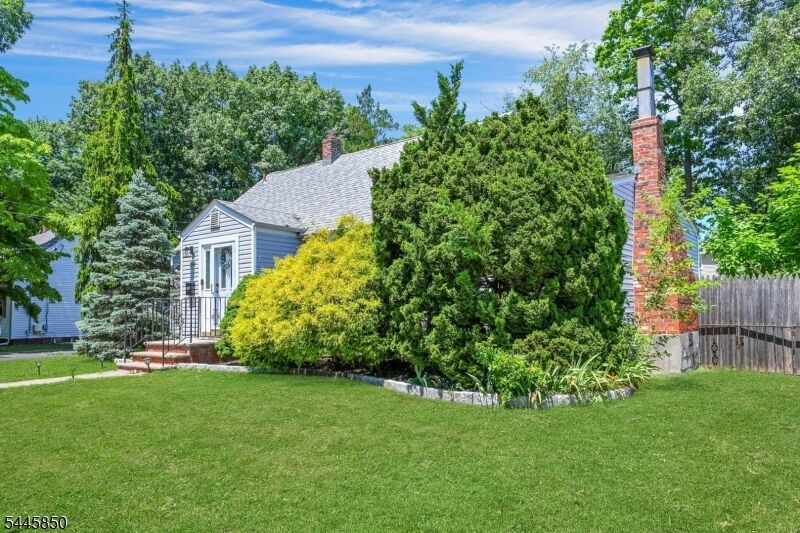 Property Photo: 397 Pleasant Ave NJ 07646