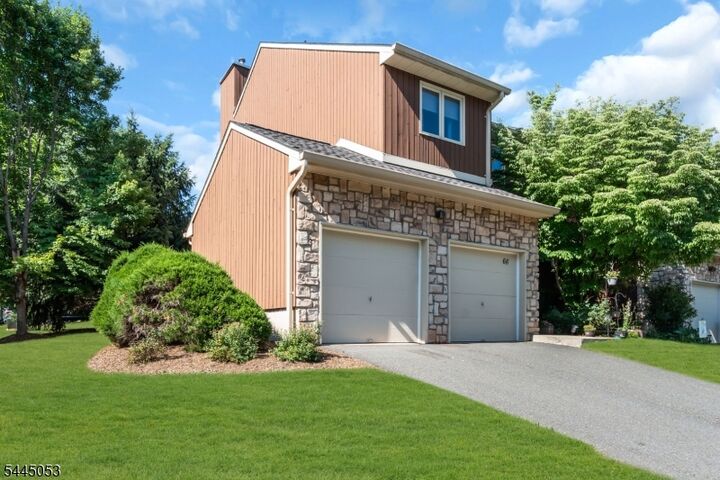 Property Photo:  66 Bond St  NJ 08807 