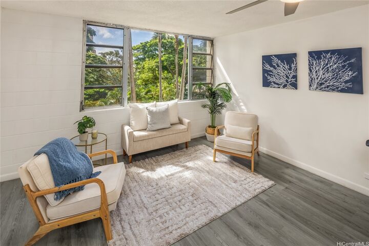 Property Photo: 98-1042 Moanalua Road 2-201 HI 96701