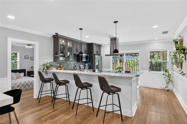 Property Photo: 2028 Illinois Street FL 32803