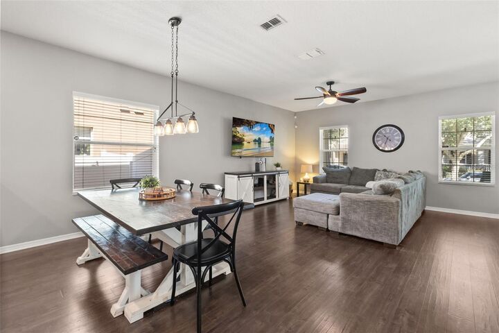 Property Photo: 7007 Old Greenfield Lane FL 34787