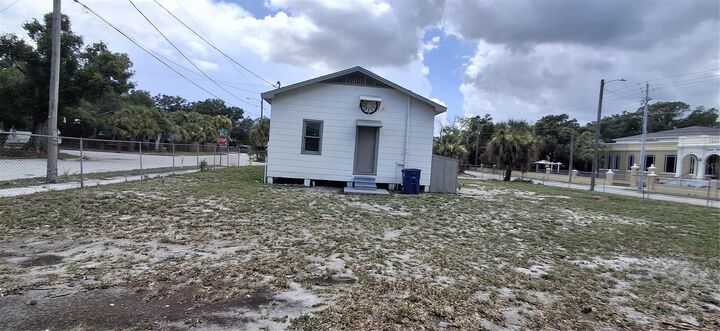 Property Photo: 3009 N 13th Street FL 33605