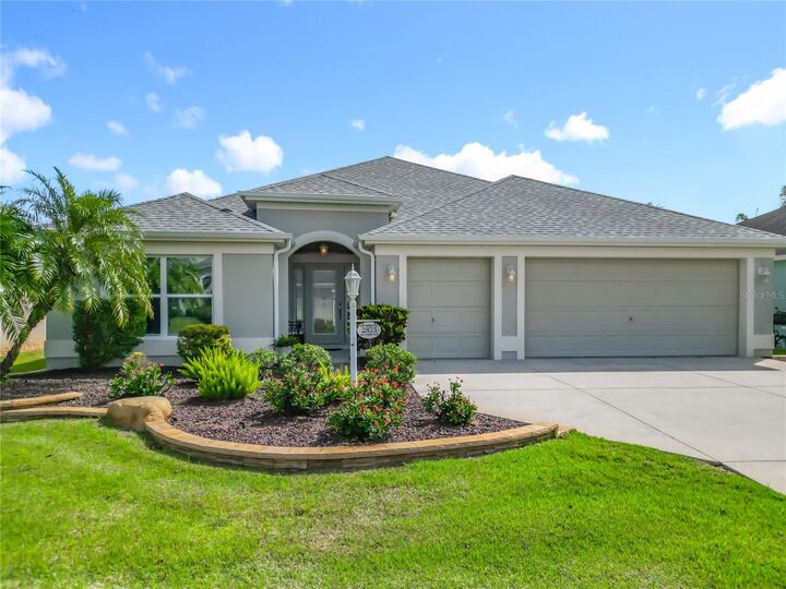 Property Photo:  2875 Rain Lily Loop  FL 32163 
