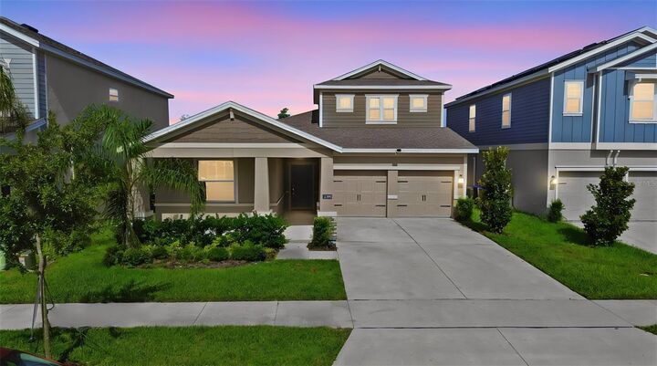 Property Photo:  16448 Parable Way  FL 34787 