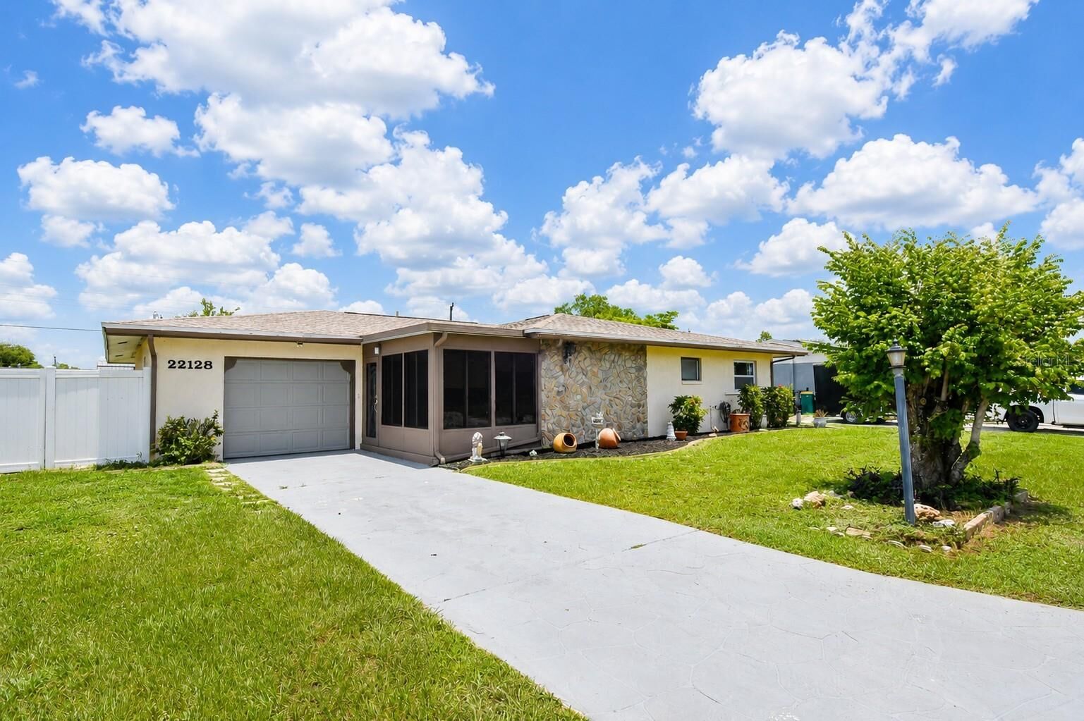 Property Photo:  22128 Bronxville Avenue  FL 33952 