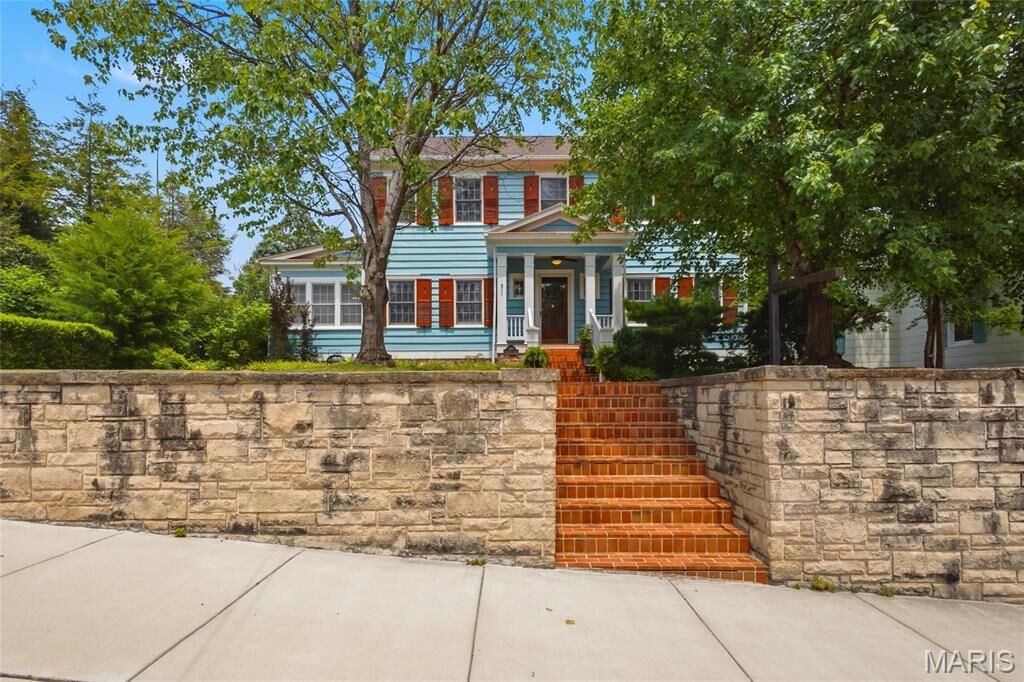 Property Photo: 383 Jefferson Street MO 63670