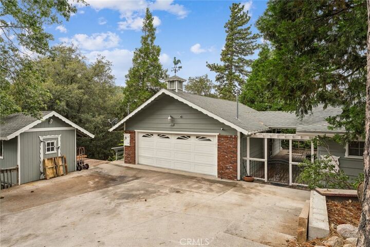 Property Photo:  24899 Basel  CA 92325 