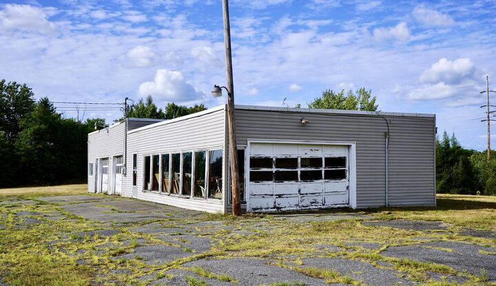 Property Photo: 459 Hartland Avenue ME 04967