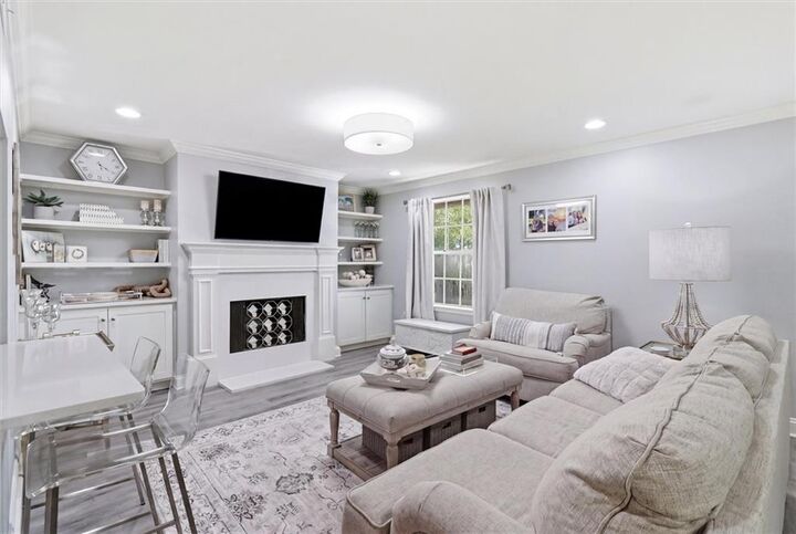 Property Photo: 4932 Bienville Street LA 70119