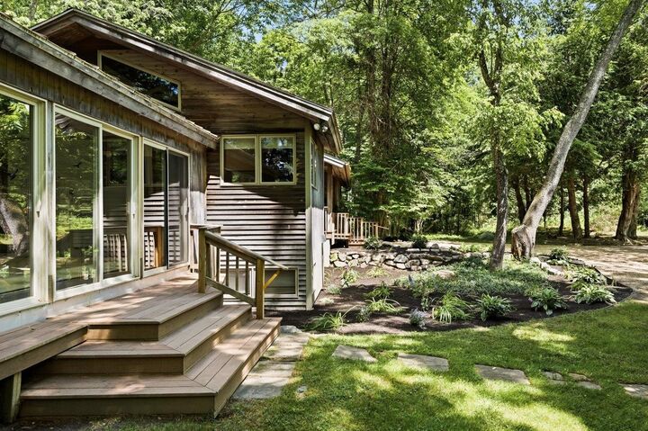 Property Photo:  2 Corson Lane  NH 03824 