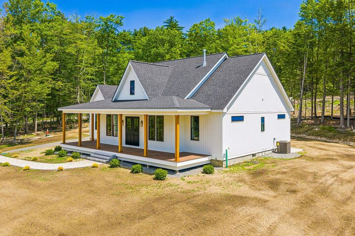 Property Photo: 1 Jaytee Drive NH 03809