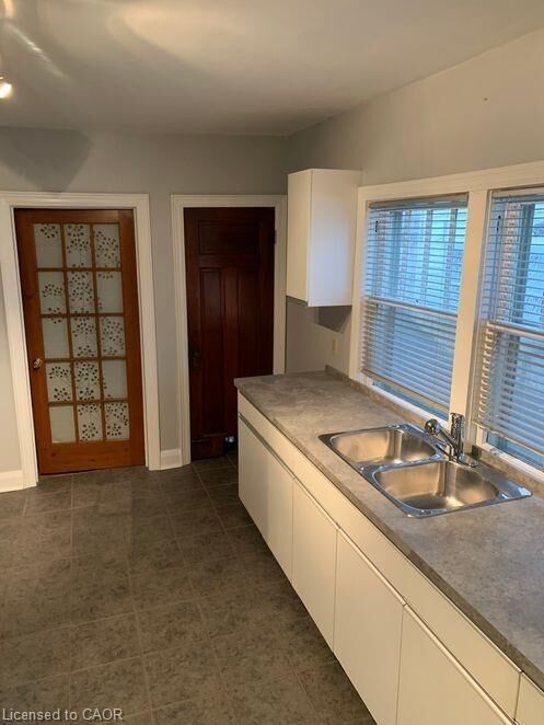 Property Photo: 8 Centre Street ON L2R 3A7