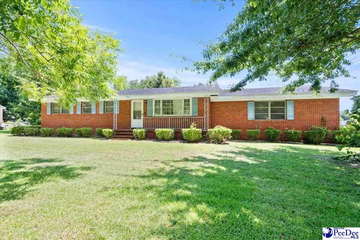 Property Photo: 1900 New Hope Drive SC 29501