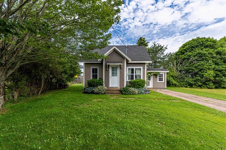 Property Photo:  22 North Tryon Cross Road  PE C0B 1A0 